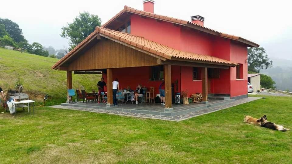La Casita De Titi Villa Pravia Kültér fotó