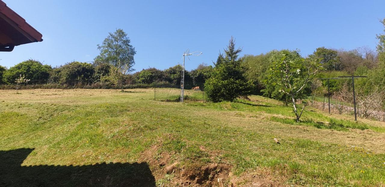 La Casita De Titi Villa Pravia Kültér fotó